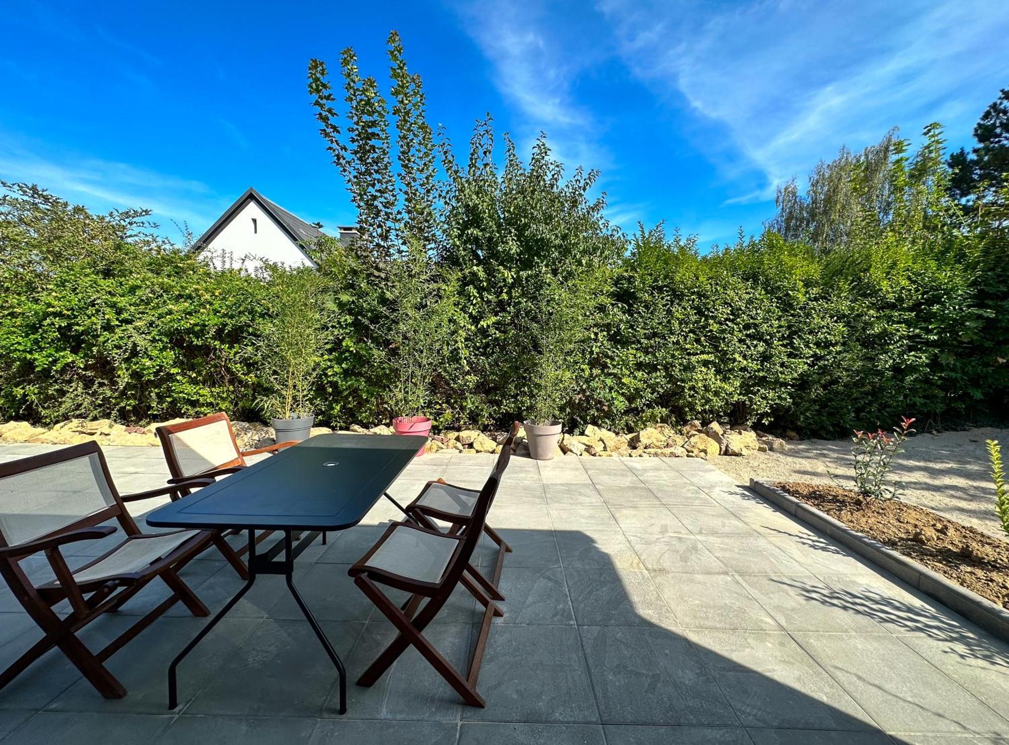 Pandhome Dingsheim Bagian luar foto